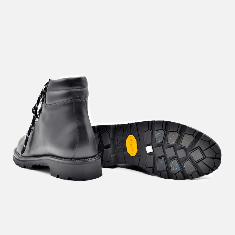 Natascia Calfskin Black