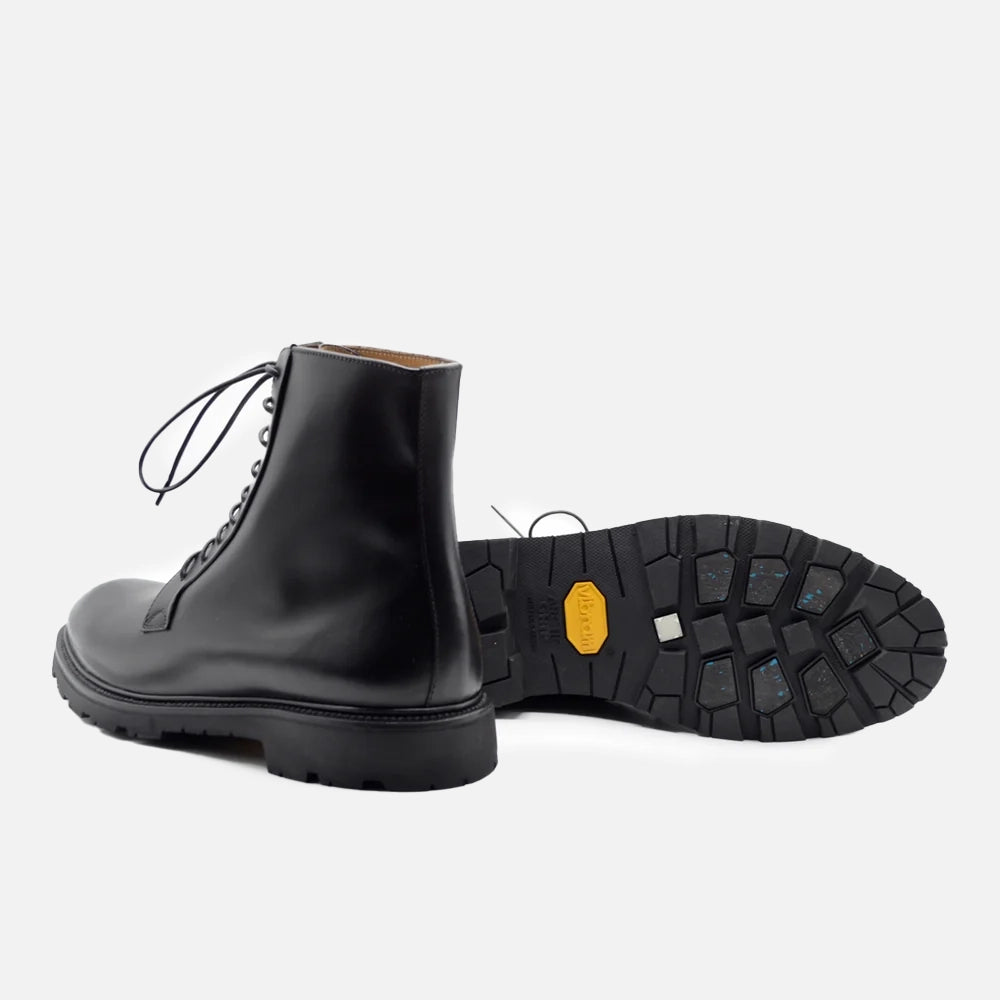 Ortisei Calfskin Black