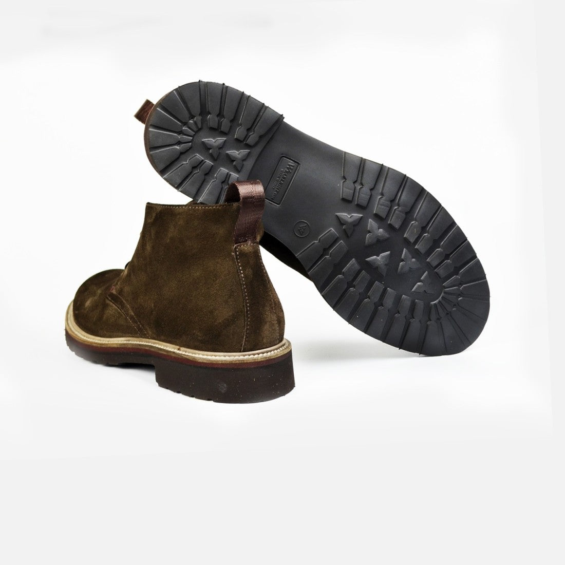 Sila Suede Dark Brown