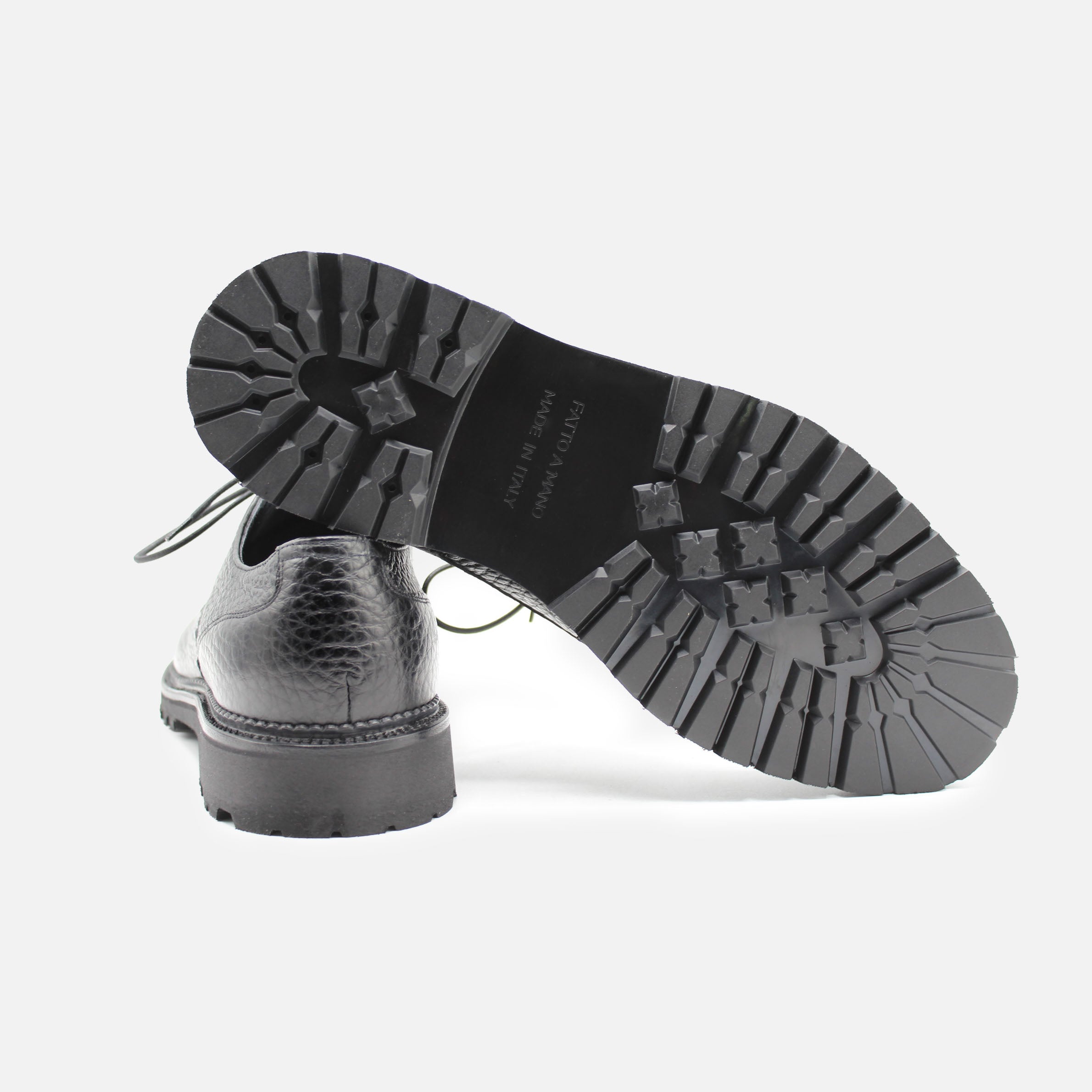 Pila Pelle Martellata Nero