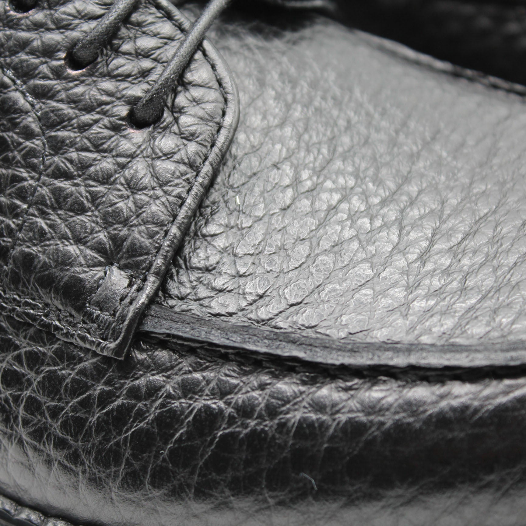 Pila Pelle Martellata Nero