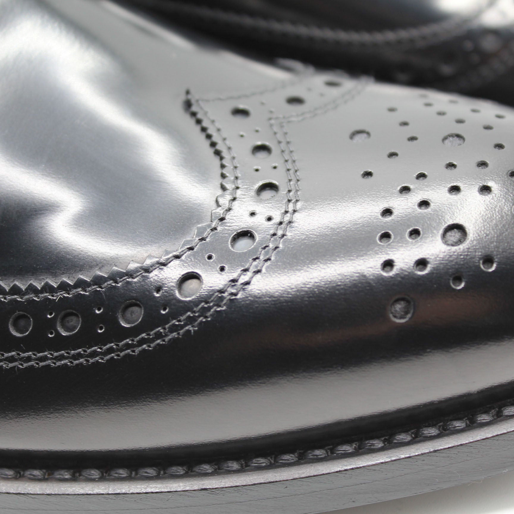 Orcia Caftskin Black