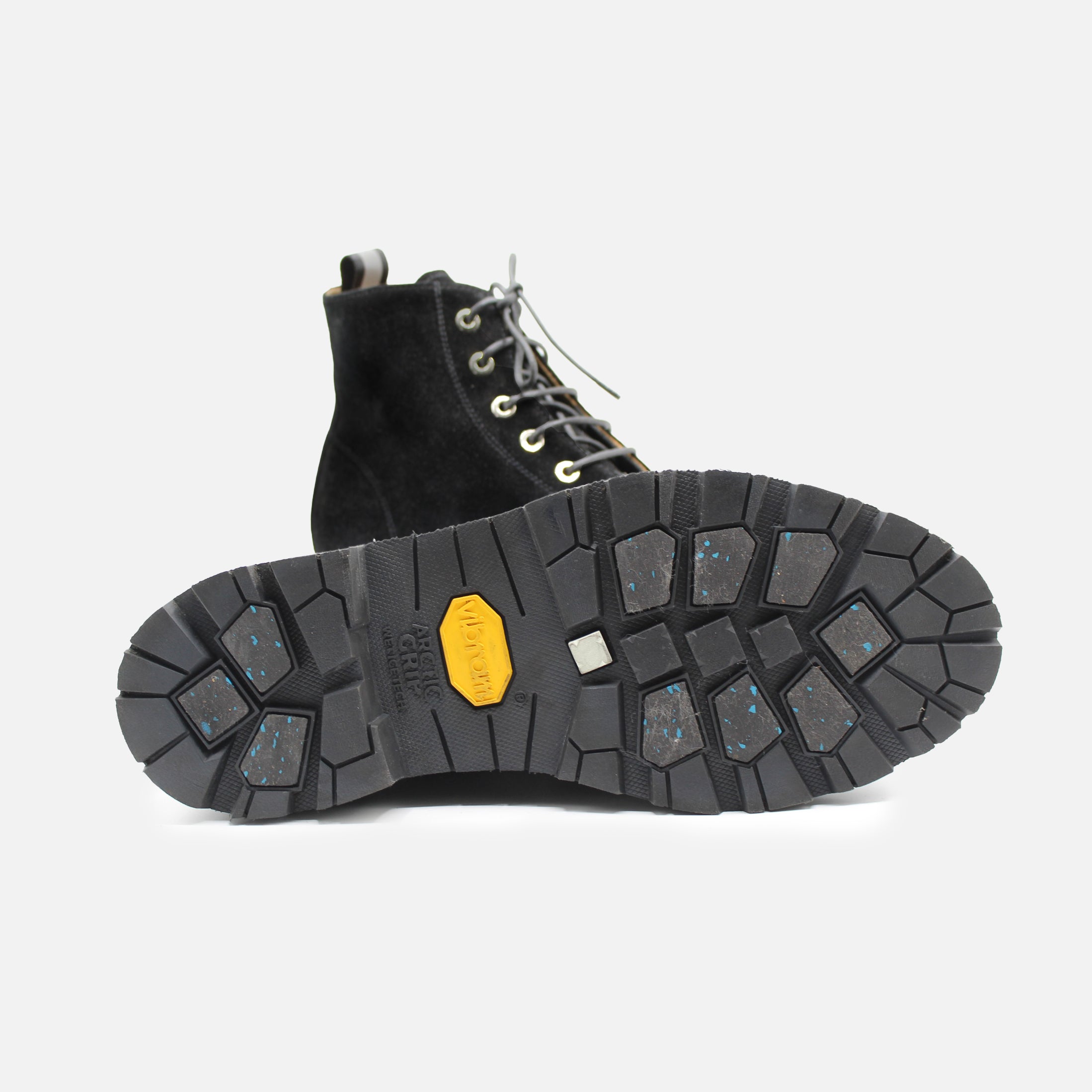 Vittoria Scamosciato Nero